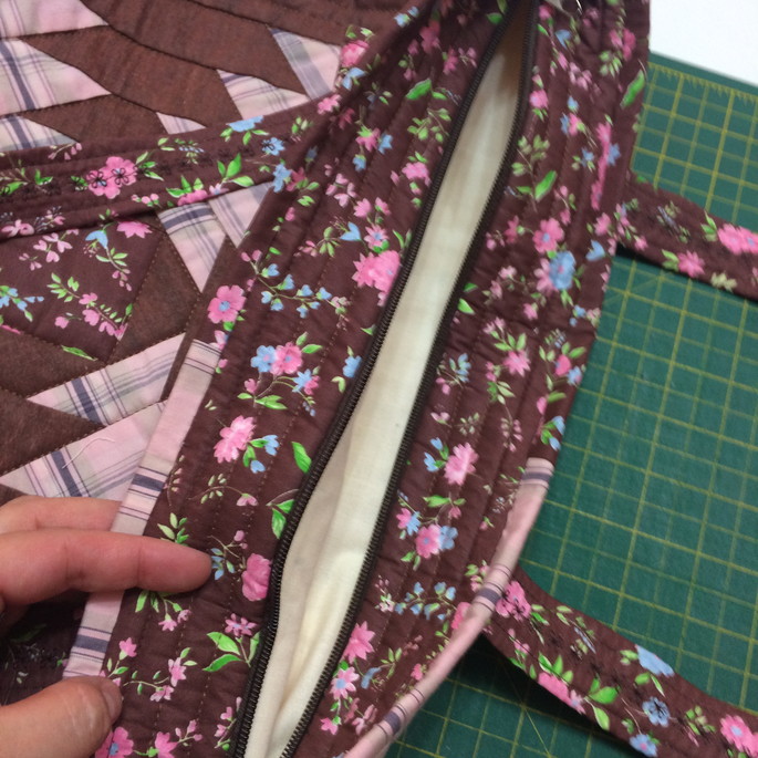 Imagem 3 - Bolsa em Patchwork