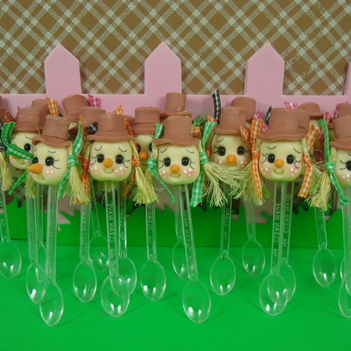 Imagem 1 - Colherzinhas Espantalho em Biscuit