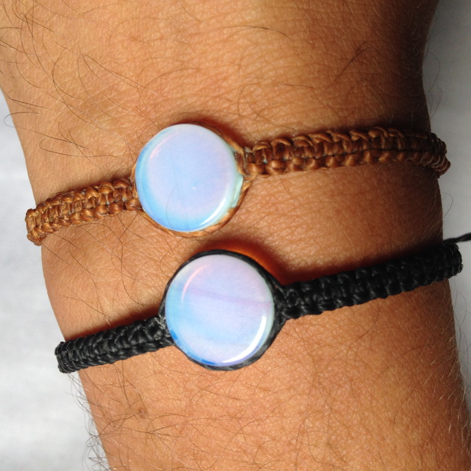 Imagem 2 - Pulseira Em Macramê Com Pedra da Lua - Regulável