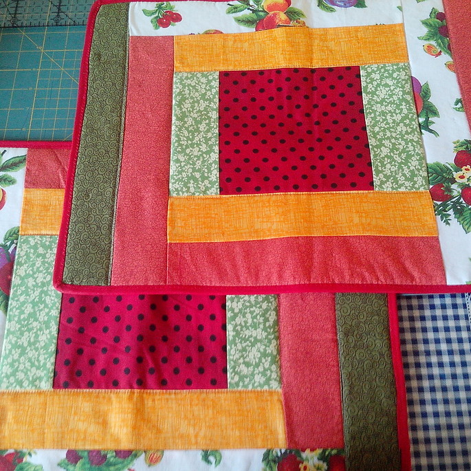 Imagem 1 - Jogo Americano Em Patchwork - (peça)