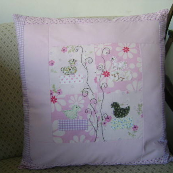 Imagem 1 - Almofada Patchwork Delicatesse 41x41cm