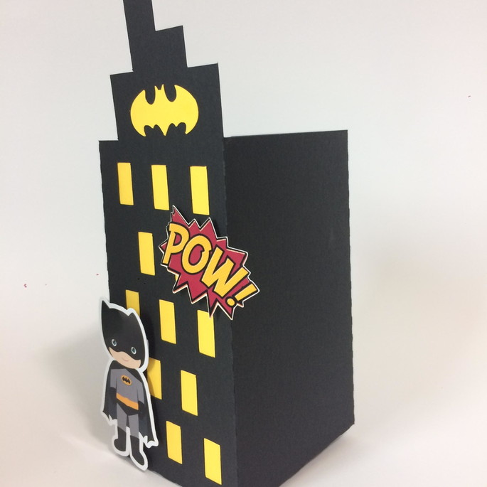 Imagem 2 - Caixa edifício batman