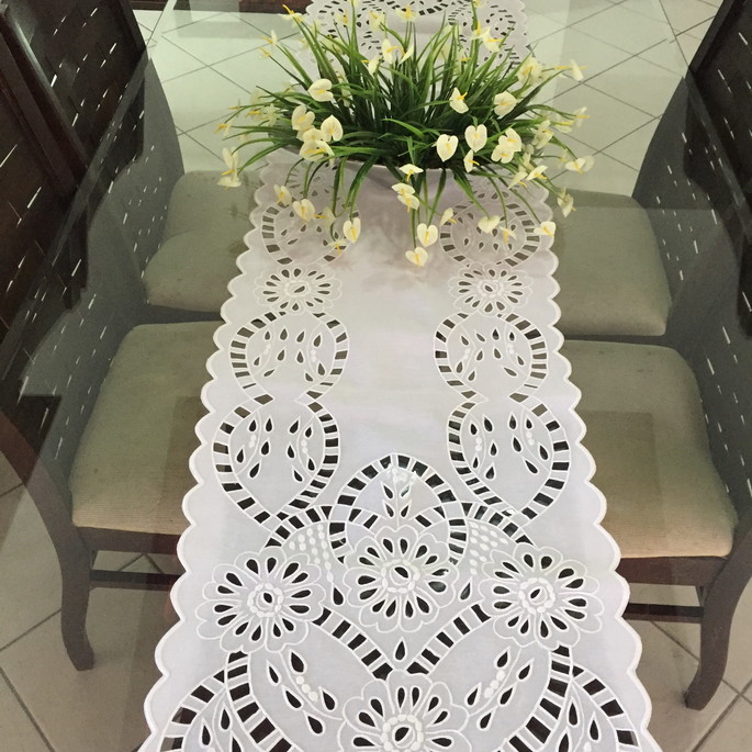 Imagem 2 - caminho de mesa em Rechilieu 1,90mtr F