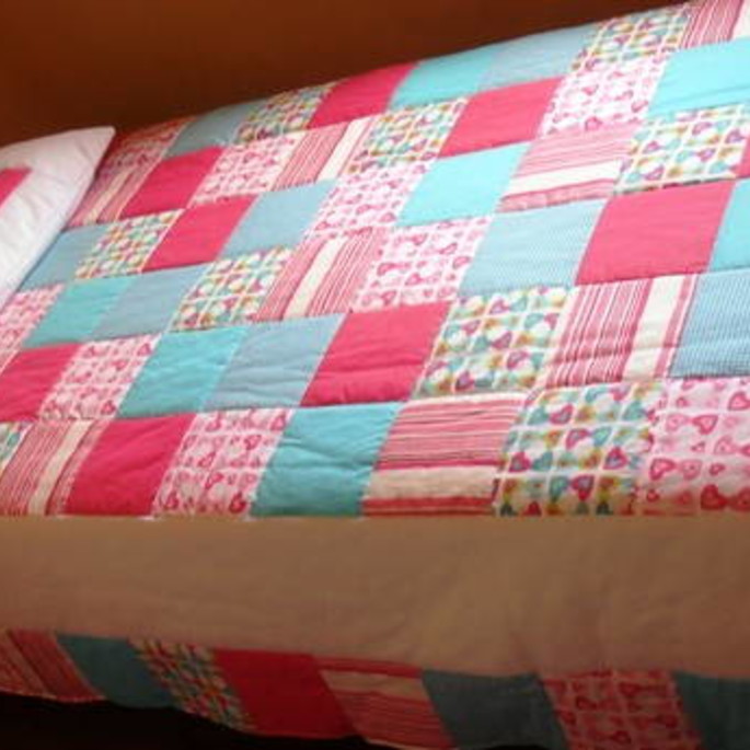 Imagem 1 - Colcha de solteiro patchwork