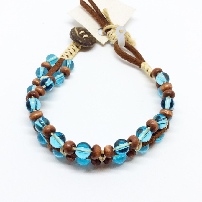 Imagem 1 - Pulseira em Macramé com Murano