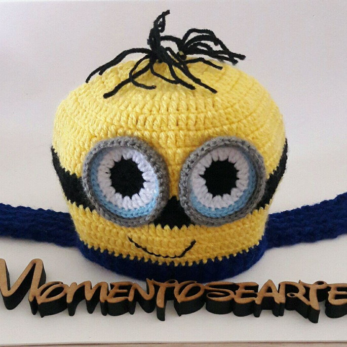 Imagem 1 - Touca de Croche Minion e Cachecol Gola