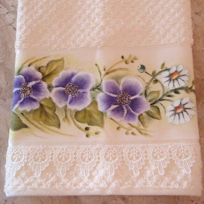Imagem 1 - Toalha de Rosto Pintura Floral