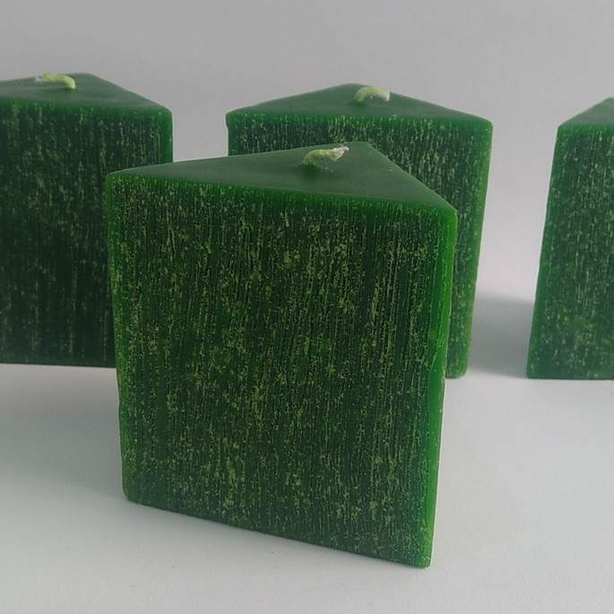 Imagem 3 - Vela triangular