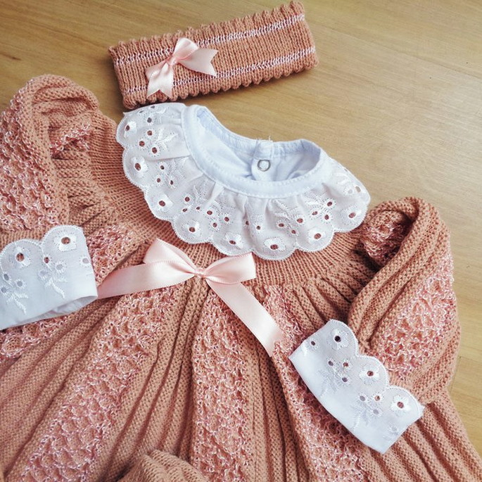 Imagem 1 - VESTIDO COM CALÇA E TIARA + BODY GOLINHA BORDADO INGLES