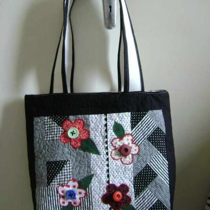 Imagem 1 - bolsa patchwork