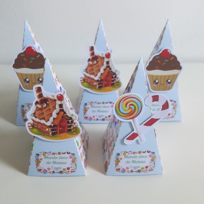 Imagem 2 - Cone Pirâmide com Aplique 3d