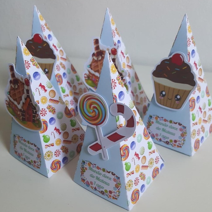 Imagem 3 - Cone Pirâmide com Aplique 3d