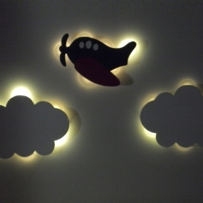 Imagem 3 - Kit avião com luz de led + 2 nuvem com luz led quarto bebe