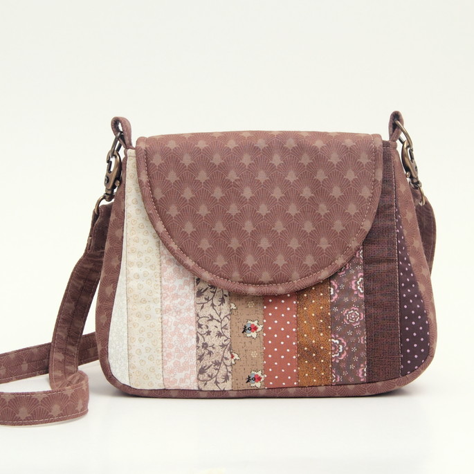 Imagem 1 - Bolsa tiracolo de patchwork