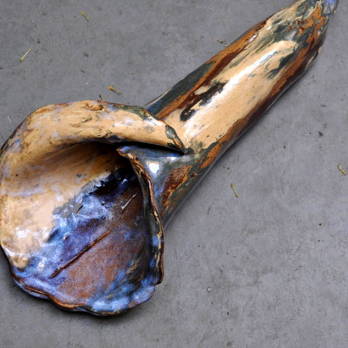 Imagem 4 - Cornucópia em cerâmica mesclada