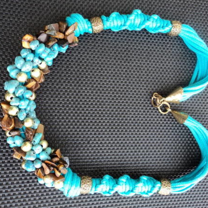 Imagem 2 - Colar cascalho azul