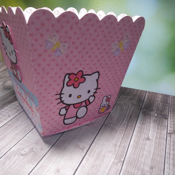 Imagem 2 - Cachepo hello kitty