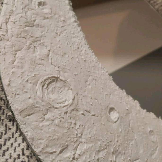 Imagem 3 - Espelho Lua 30cm