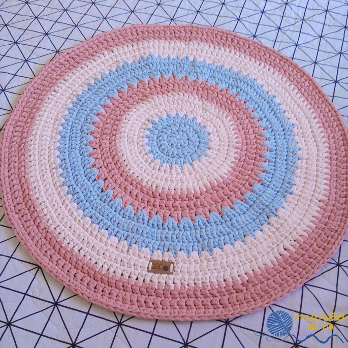 Imagem 4 - Tapete Crochê Fio de Malha 85cm