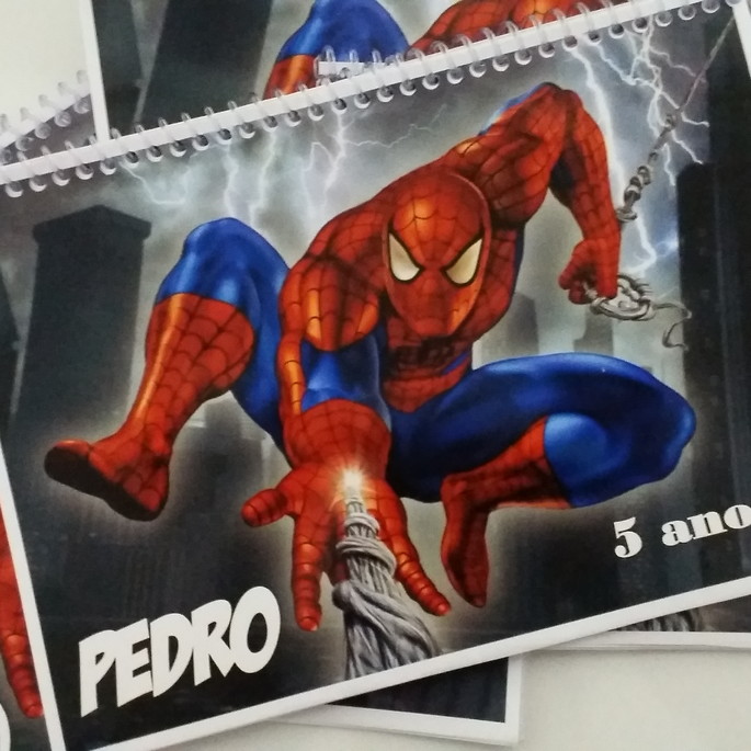 Imagem 3 - Kit de colorir Homem Aranha