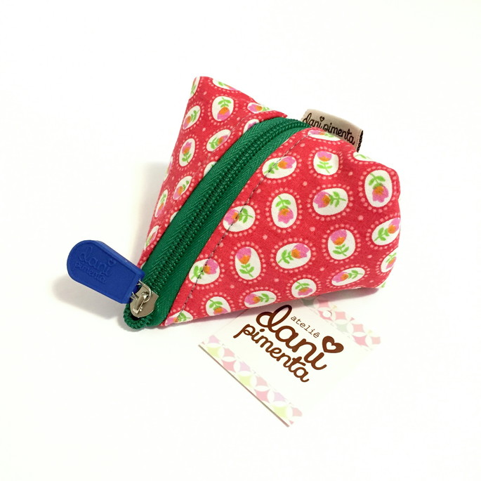 Imagem 3 - Porta-moedas Multiuso Triangular