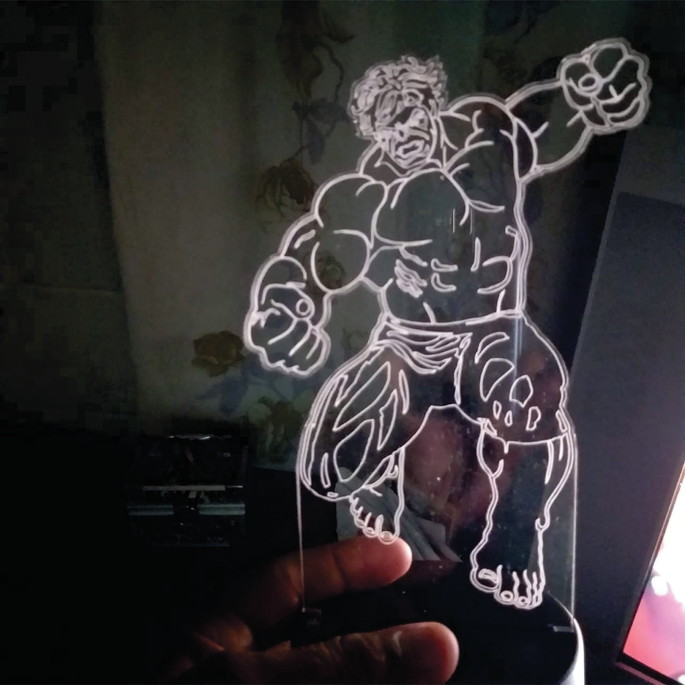 Imagem 5 - Luminaria 3d hulk em acrilico com leds - Dmidiia D3