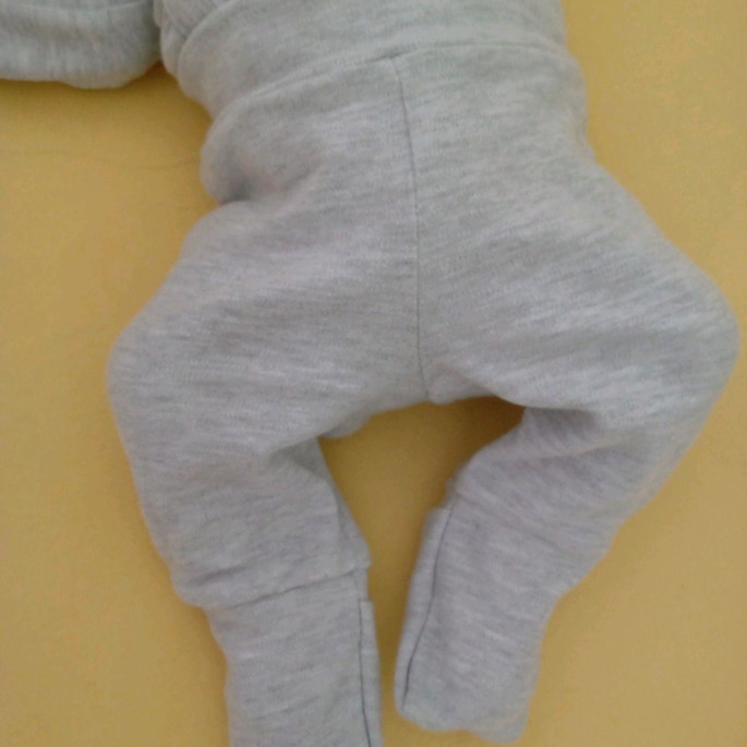 Imagem 2 - Calça para Bebes com Cós de Ajuste e Pé Reversível