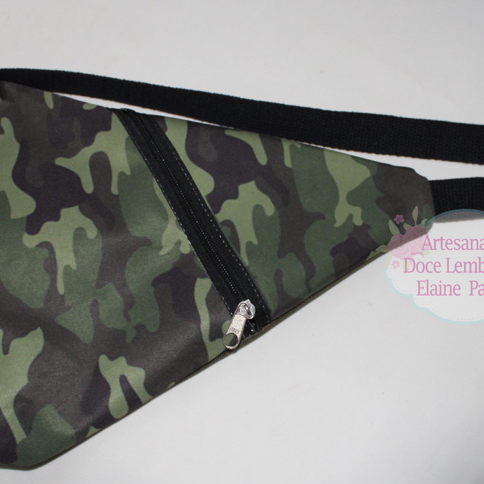 Imagem 1 - Mochila transversal Triangular Camuflada