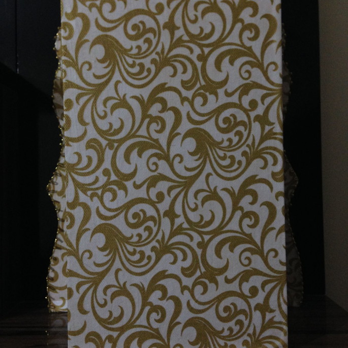 Imagem 2 - Oratório Texturizado com Detalhes Dourado com Led - 40cm