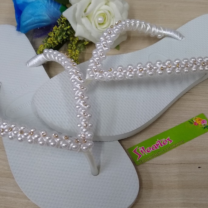 Imagem 1 - Chinelo Customizado com Pérolas