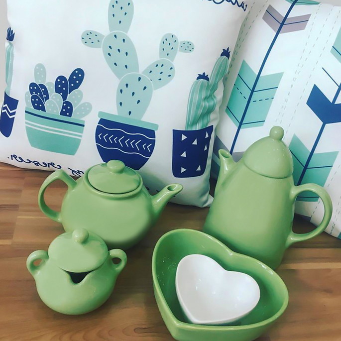 Imagem 2 - Conjunto Chá e Café em Porcelana Verde