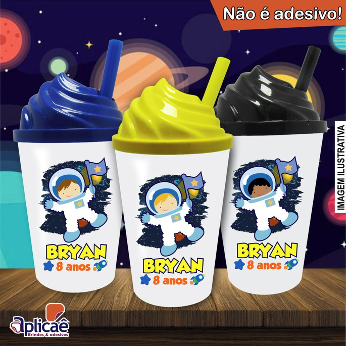 Imagem 2 - Copo Chantilly Personalizado Astronauta Mod 2 - 500 ml