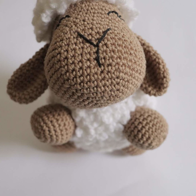 Imagem 2 - Ovelha Amigurumi