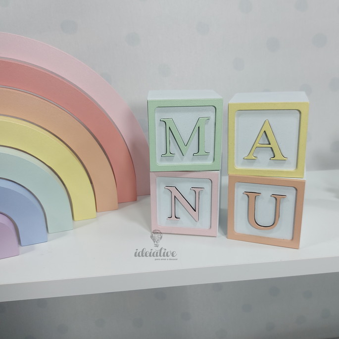 Imagem 4 - Cubo Dado com Nome Moldura Colorida em mdf Kit com 4un