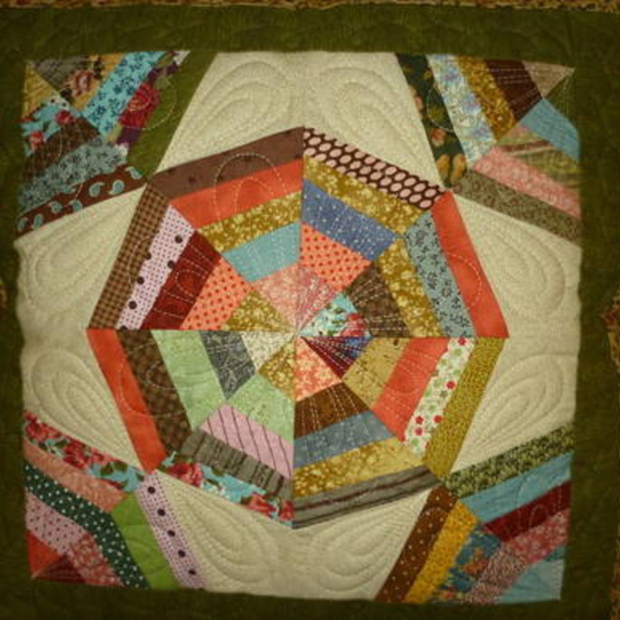 Imagem 1 - Almofada em Patchwork