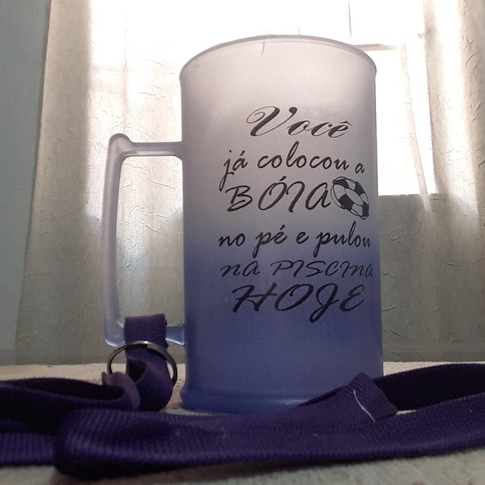 Imagem 4 - Caneca Chopp Jateado Degrade com Cordão com Argola