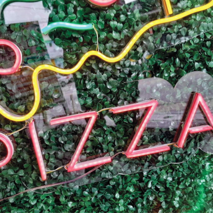 Imagem 4 - Neon Led Pizza Derretida 46 x 56 cm