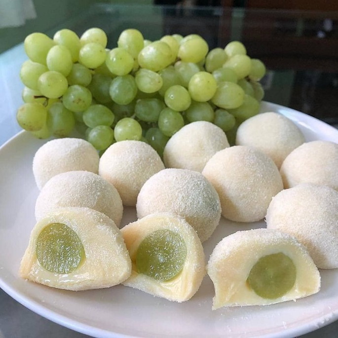 Imagem 2 - Brigadeiro Surpresa de Uva 20gr - 25 Unidades