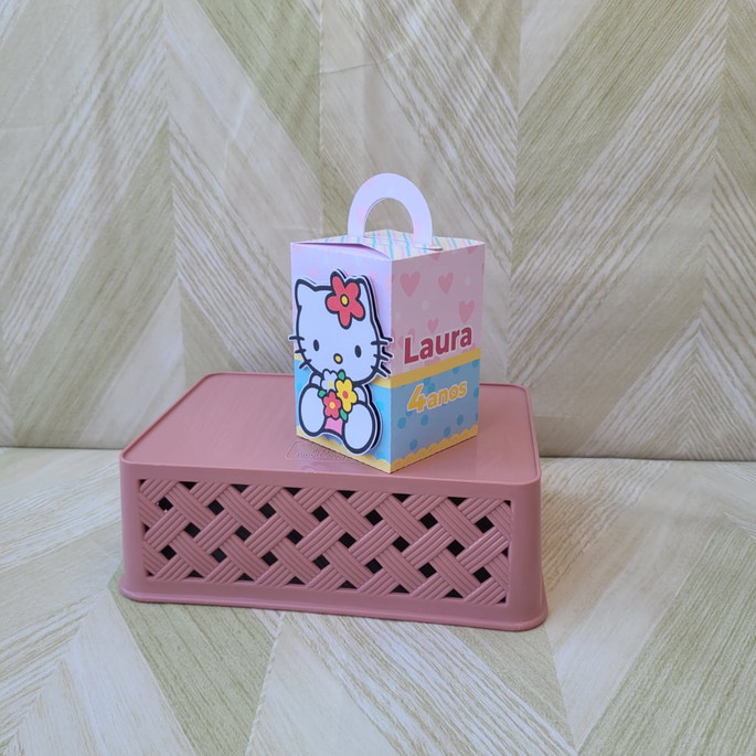 Imagem 5 - 40 Personalizados Hello Kitty