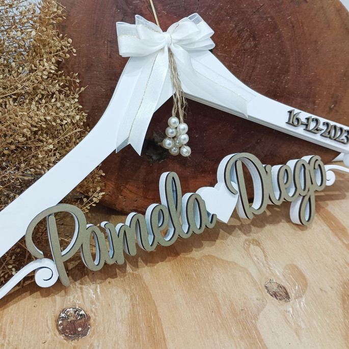 Imagem 1 - Cabide da Noiva