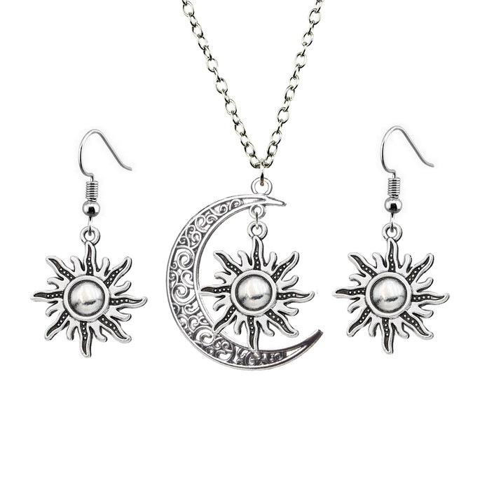 Imagem 1 - Kit Colar e Brincos Meia Lua e Sol