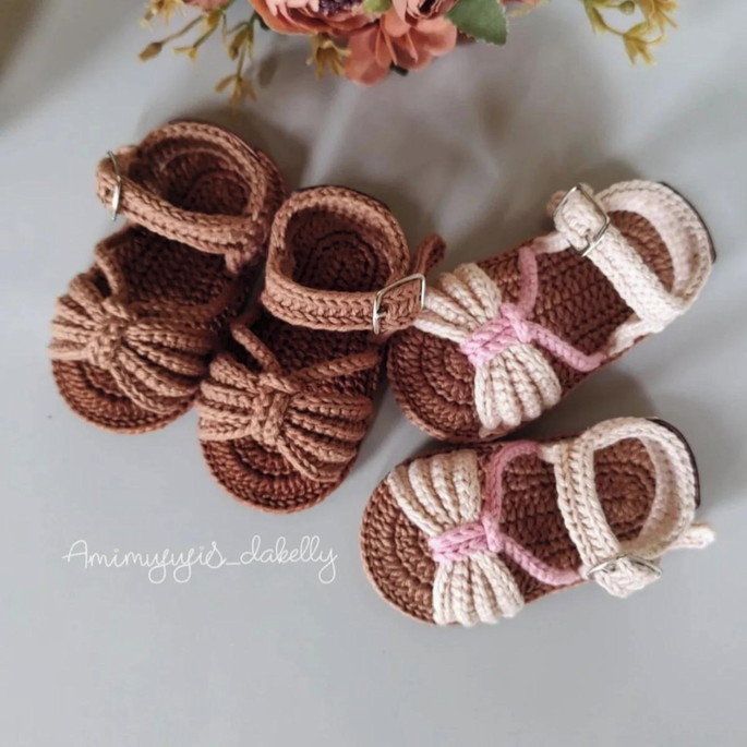 Imagem 2 - Sandalia de Croche Bebe 4 Pares