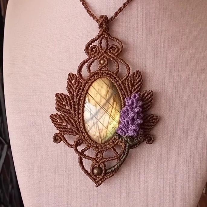 Imagem 2 - Colar Macramê com Lavanda