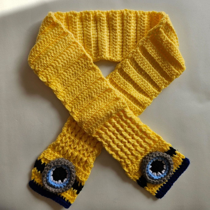Imagem 4 - Touca de Croche Minion e Cachecol Gola