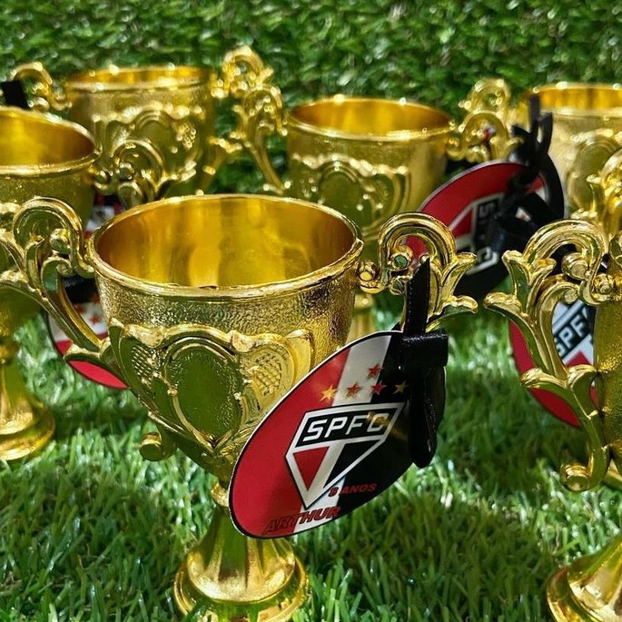 Imagem 2 - Mini Troféu com Tag Personalizada