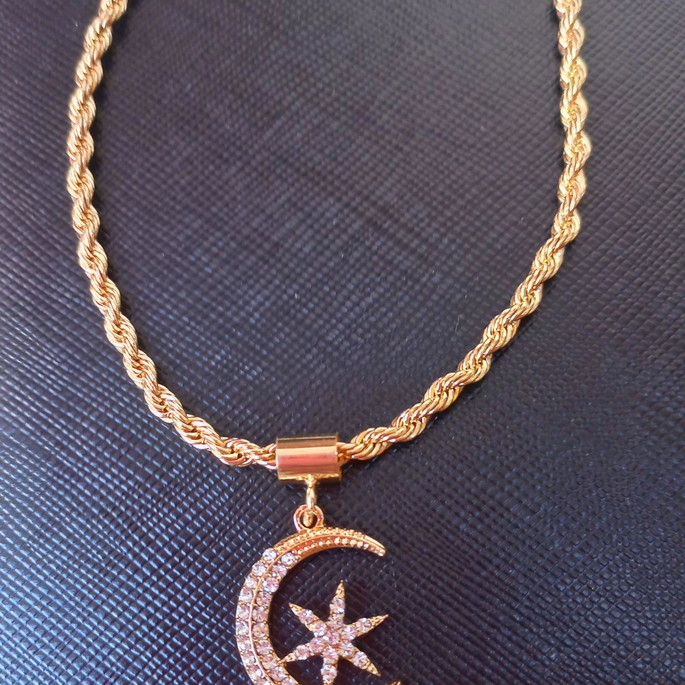Imagem 5 - Pulseira com Pingente de Lua