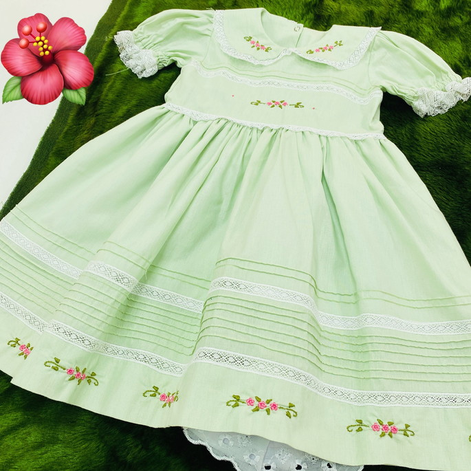 Imagem 1 - Vestido-bordado a Mão- 3 Anos