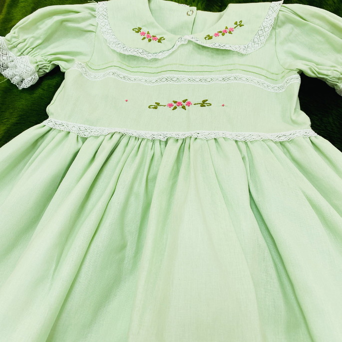 Imagem 2 - Vestido-bordado a Mão- 3 Anos