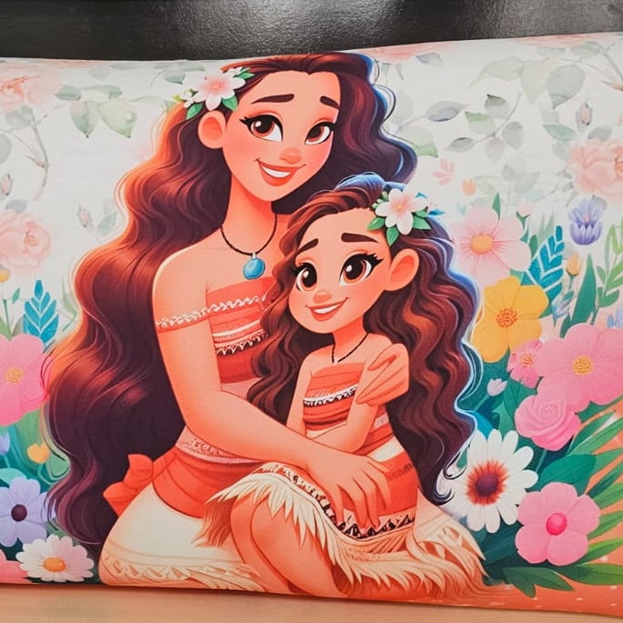 Imagem 2 - Lençol Premium Solteiro com Elástico 2 Peças Moana Heroína