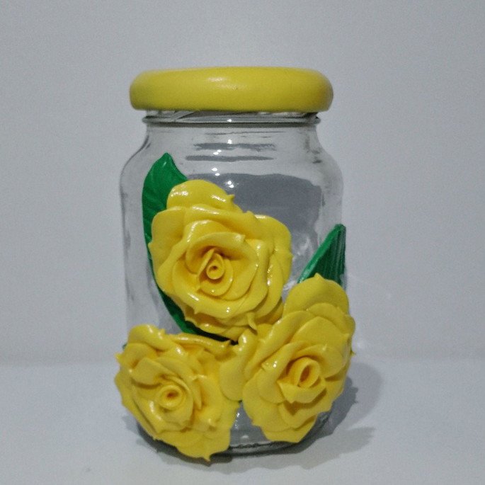 Imagem 3 - Potes de Vidro com Rosas Decorados com Biscuit